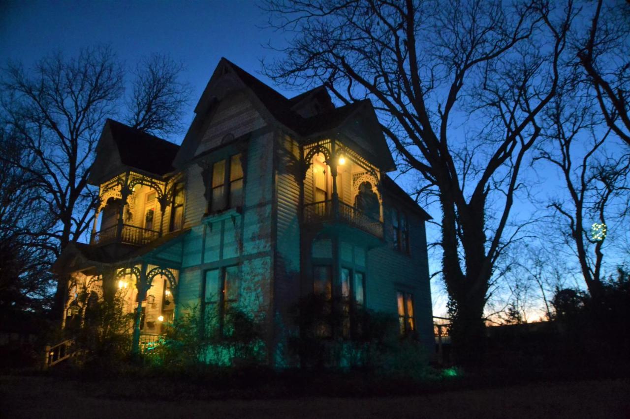 Carleton House Bed And Breakfast Bonham Exterior foto